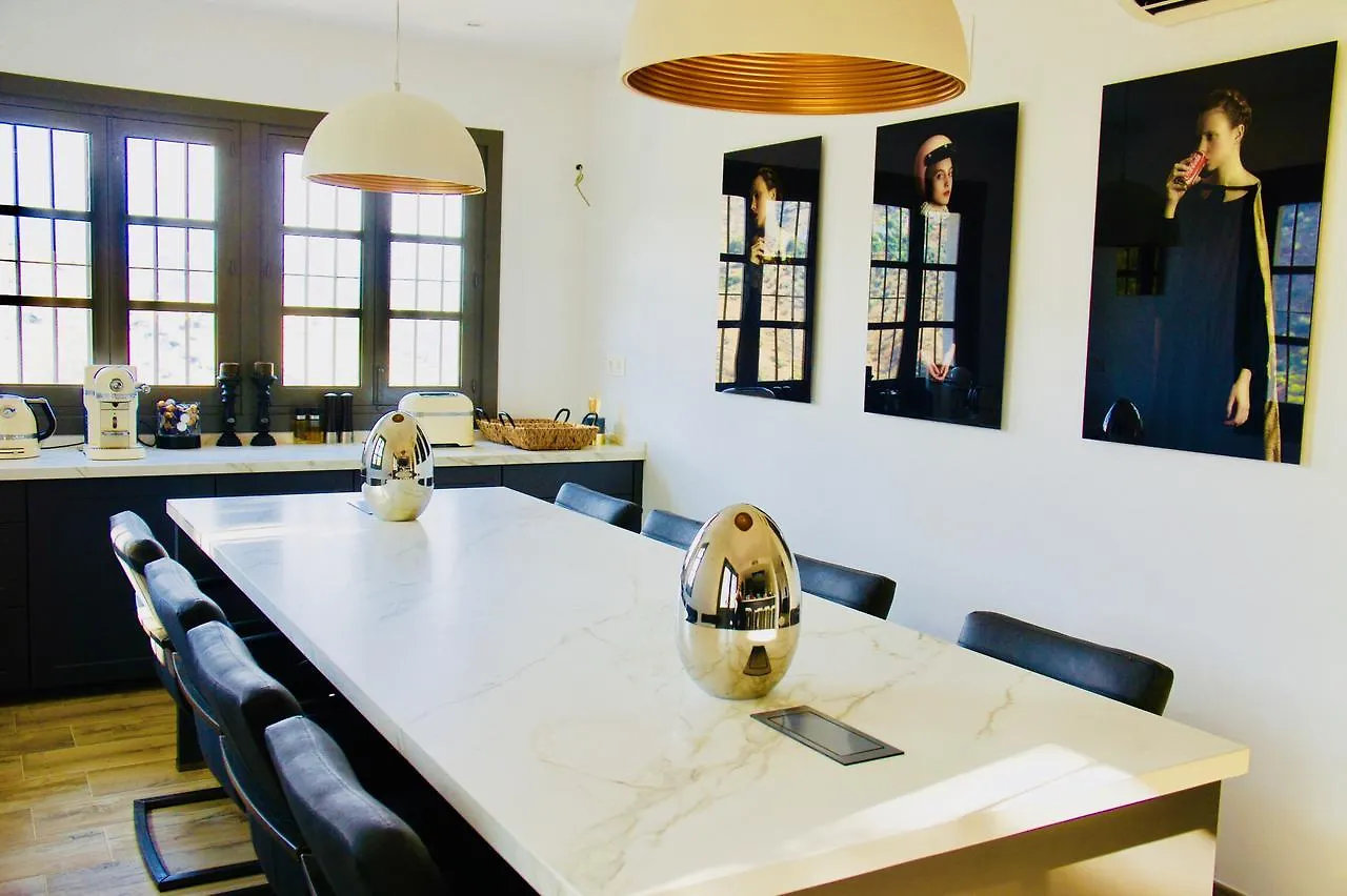 Lo Vela Zen Bed & Breakfast Comares Spain